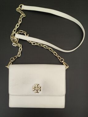 Tory Burch Off-white Leather Crossbody with Gold Chain Strap